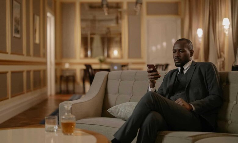 Business Travel: Rent An Apartment Or Stay In A Hotel?